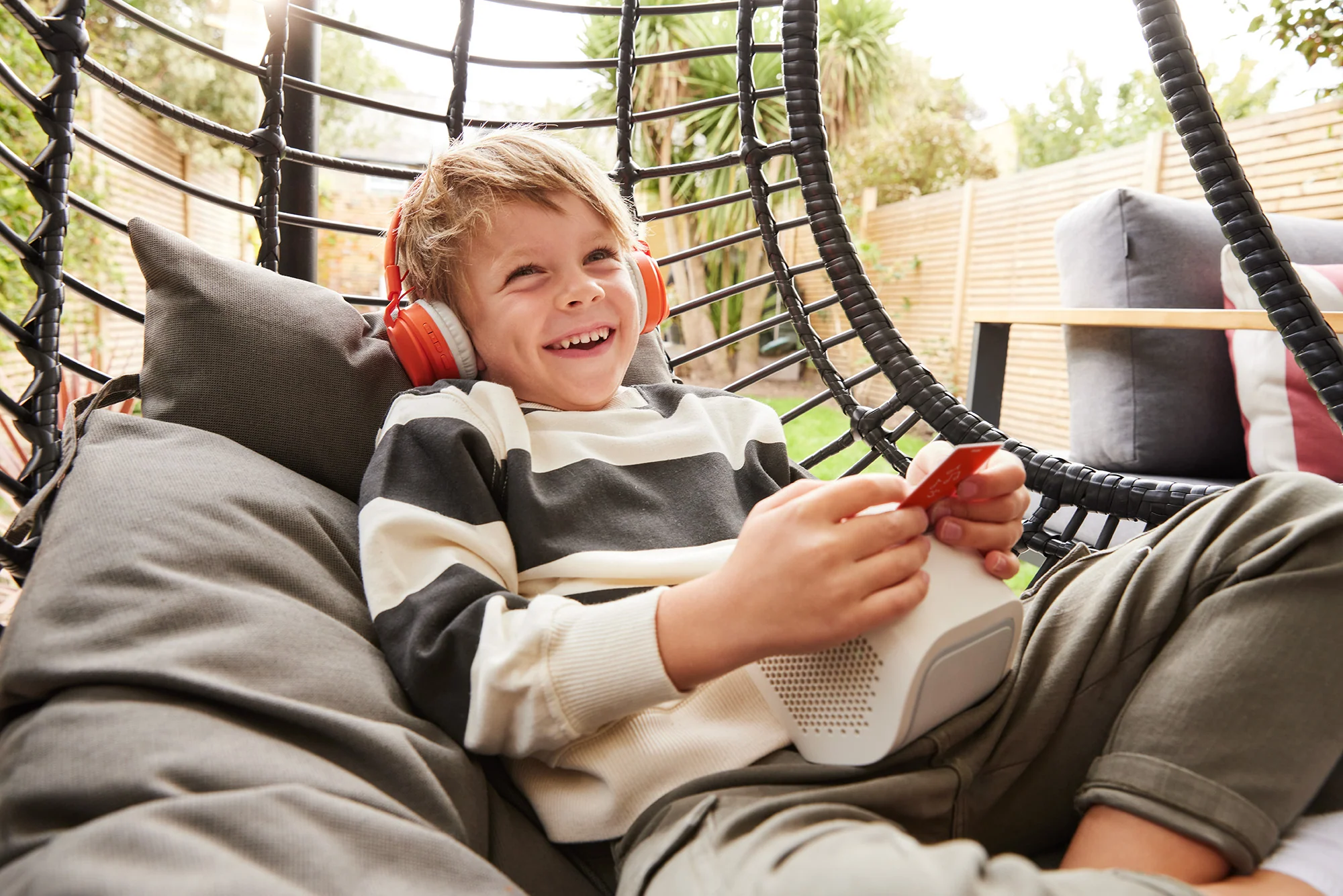 Wireless Headphones - Image 2